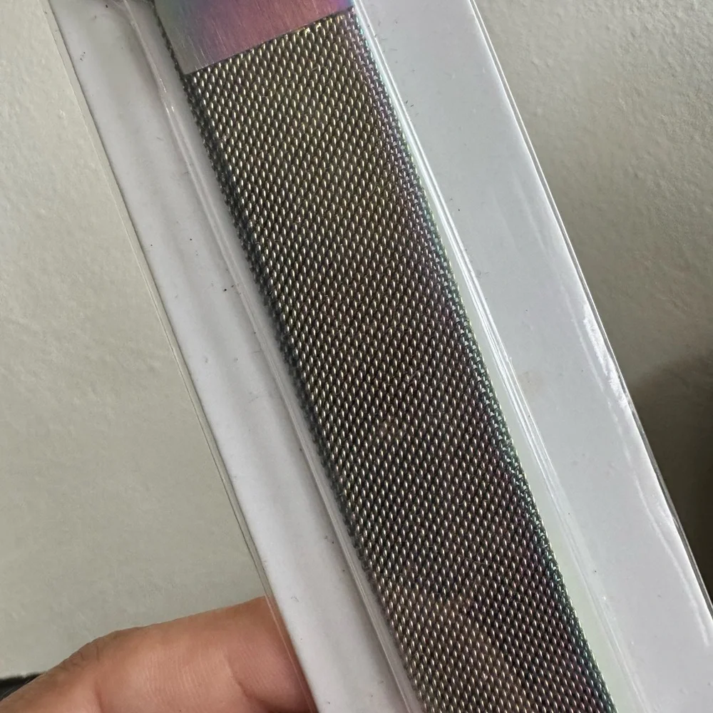 Stainlees steel Tornasol magnetic Apple Watch Band - Picture 3 of 6